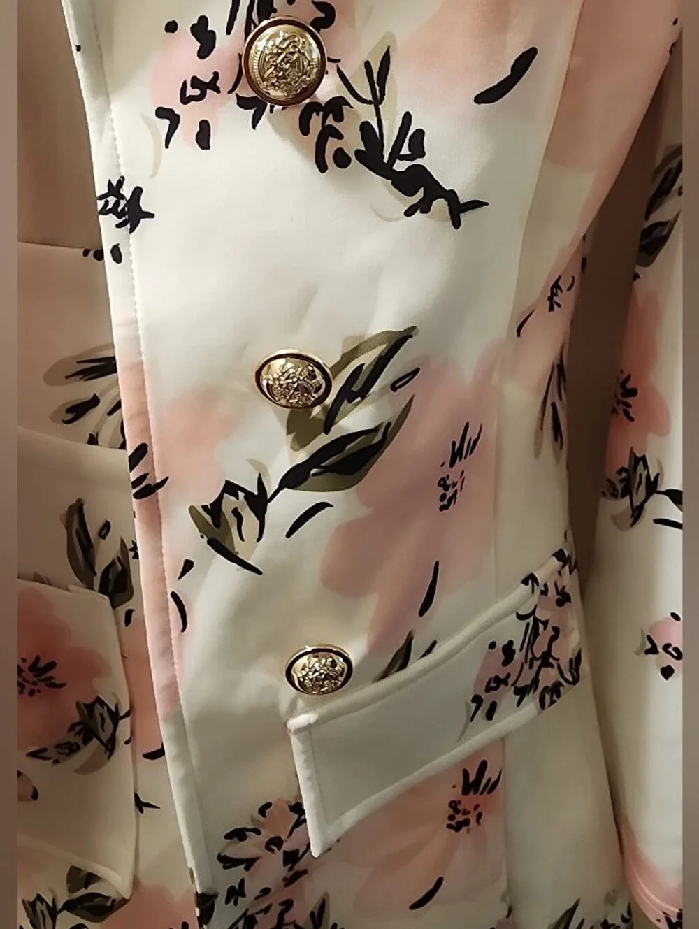 CHICME Women’s Floral Blazer & High Waisted Shorts Set Size M